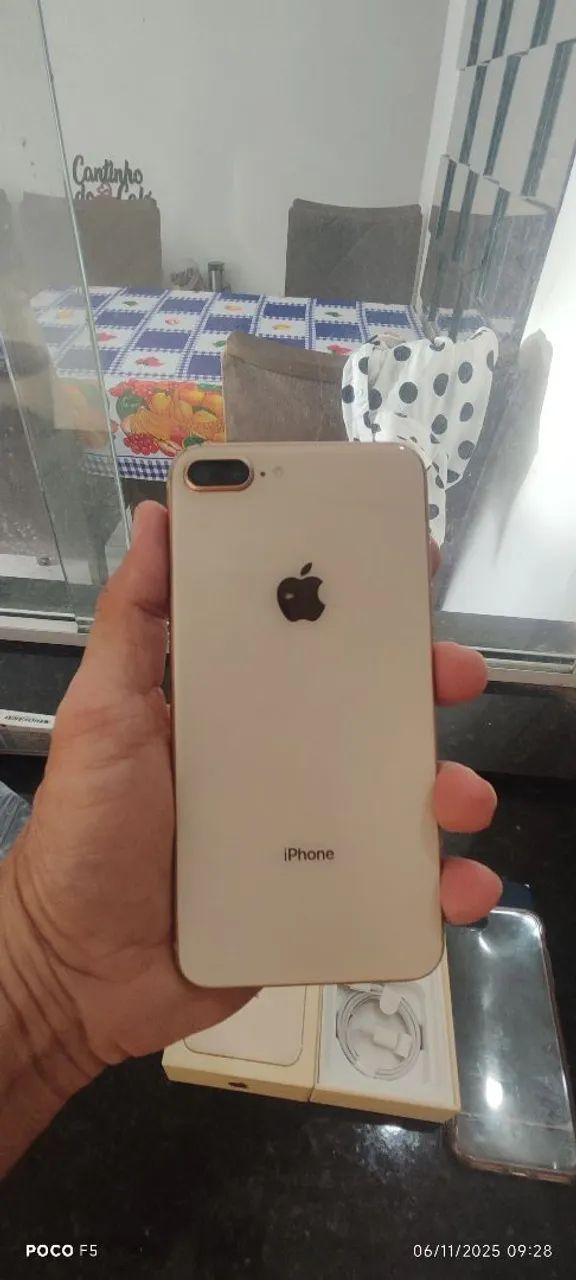 IPHONE 8 PLUS - Foto 2