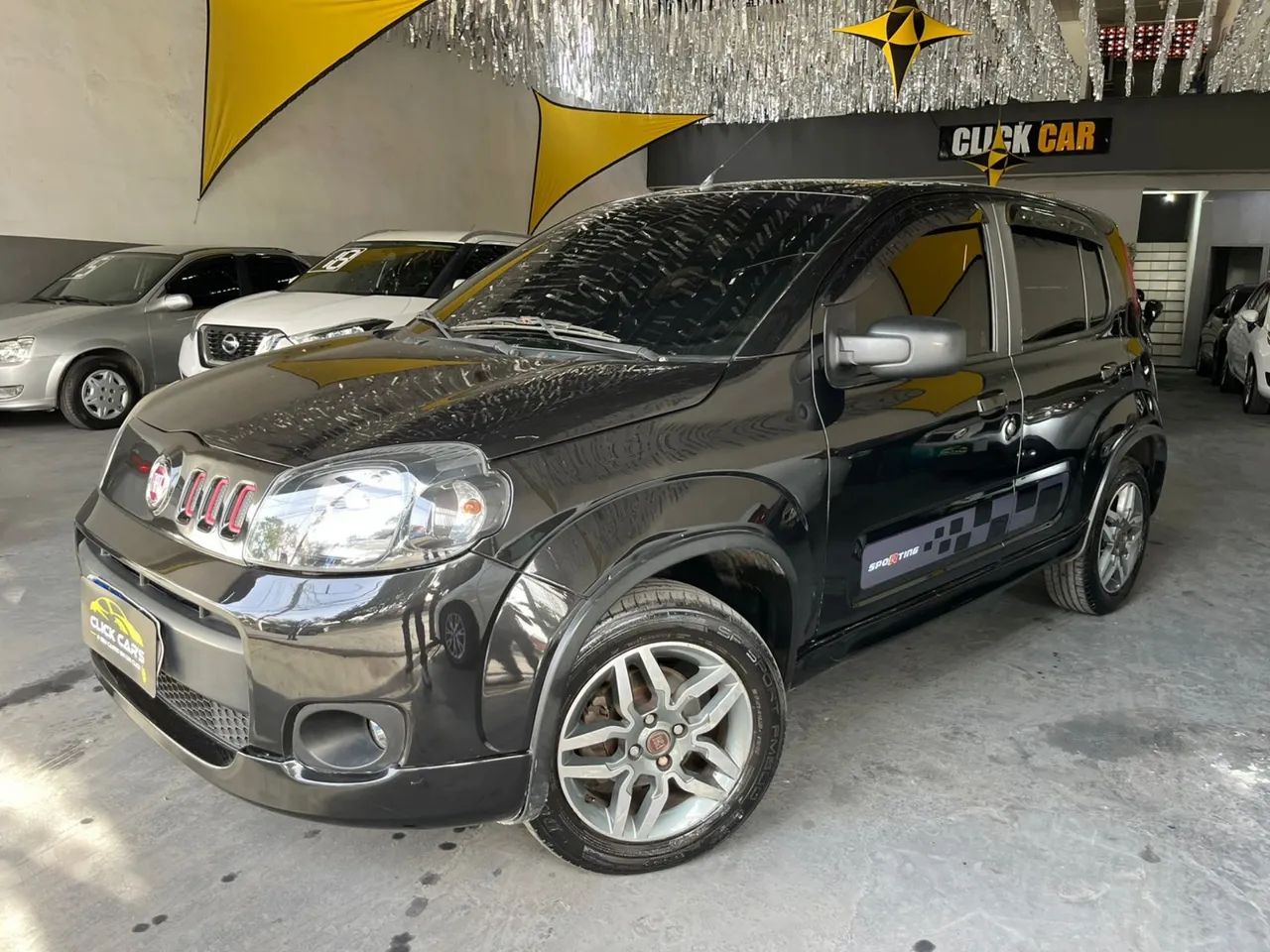 Fiat Uno Sporting 1.4 EVO Fire Flex 8V 4P 2012 - Foto 3