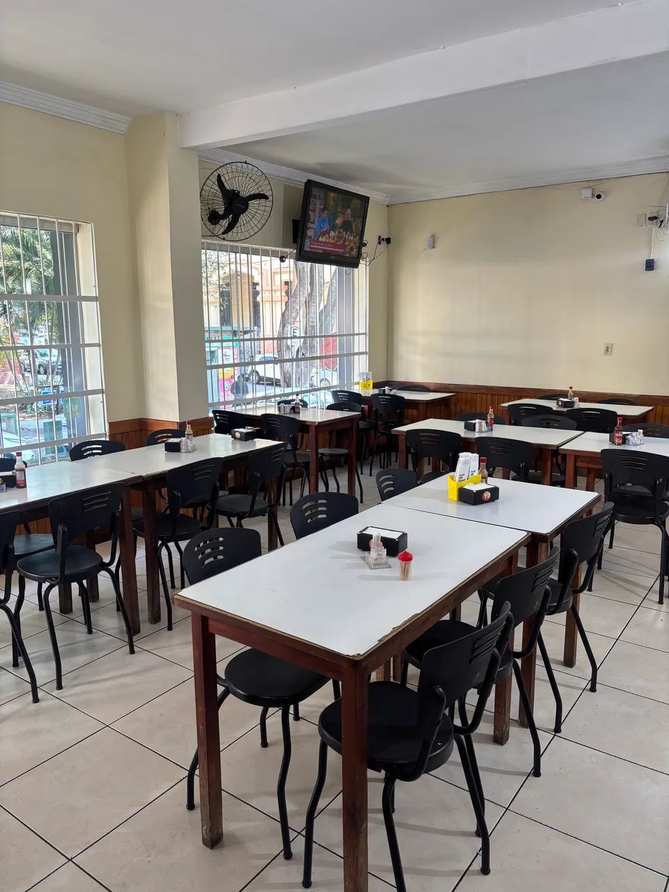 Vendo Restaurante Completo, em funcionamento - Excelente Ponto em BH - Foto 4