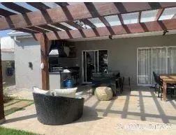 Imóvel para venda tem 229 metros quadrados com 3 quartos - Foto 3