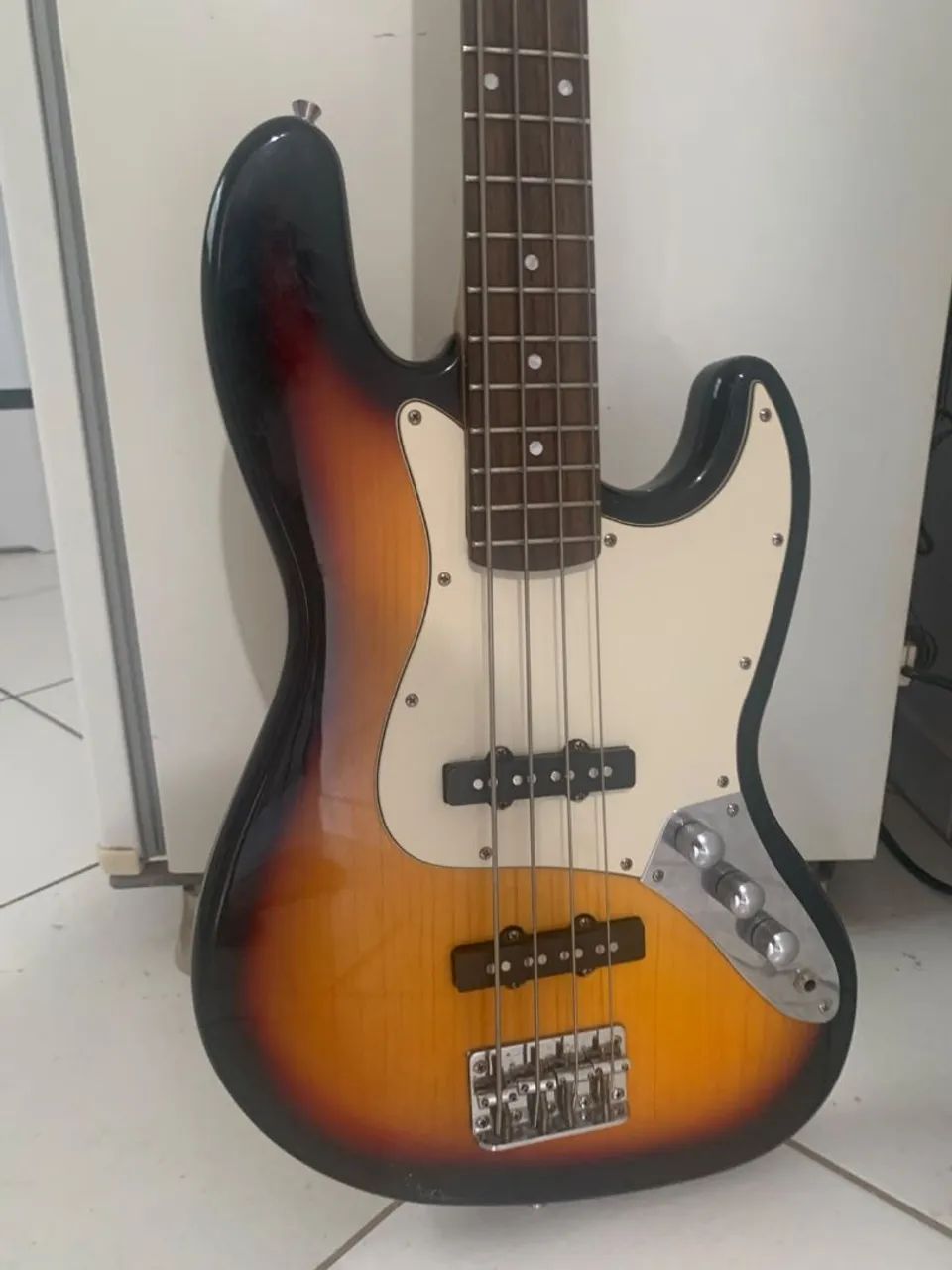 Vendo Baixo 4 cordas  - Foto 3