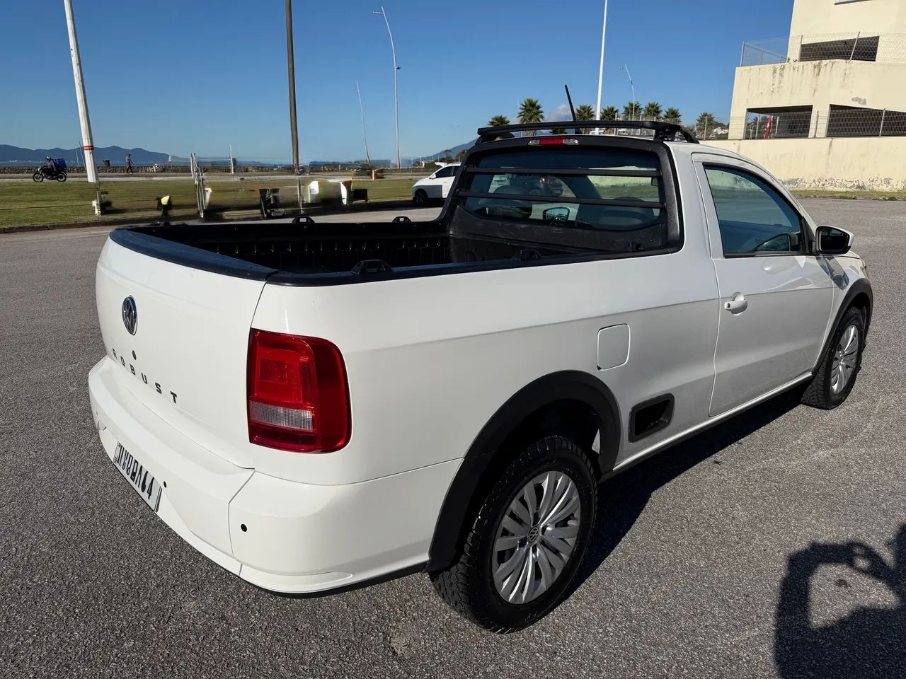 Volkswagen Saveiro Robust 1.6 Total Flex 8V 2023 - Foto 3