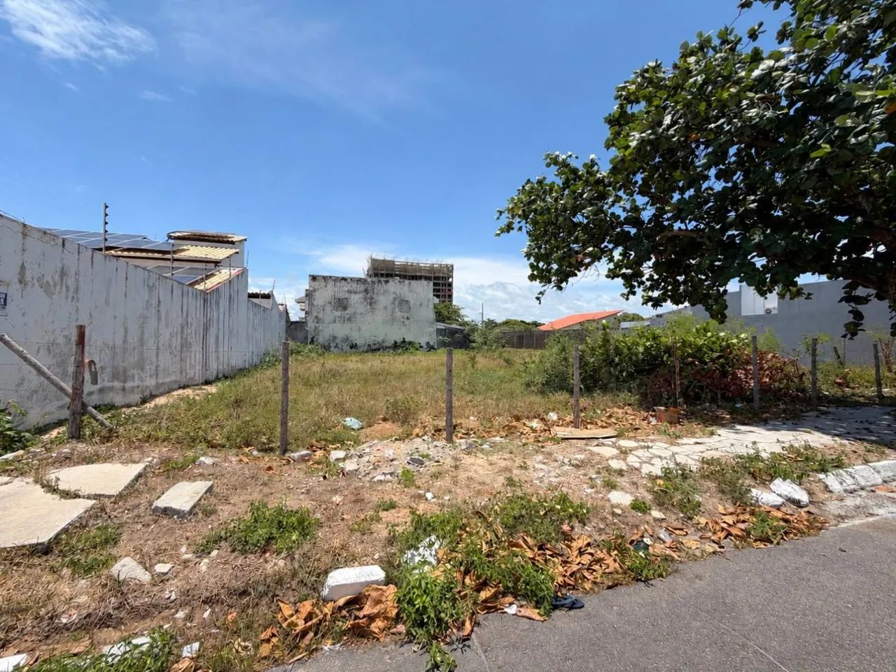 TERRENO NA ARUANA-12
