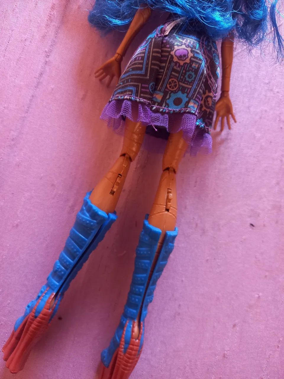 Vendo monster high Robecca usada - Foto 3