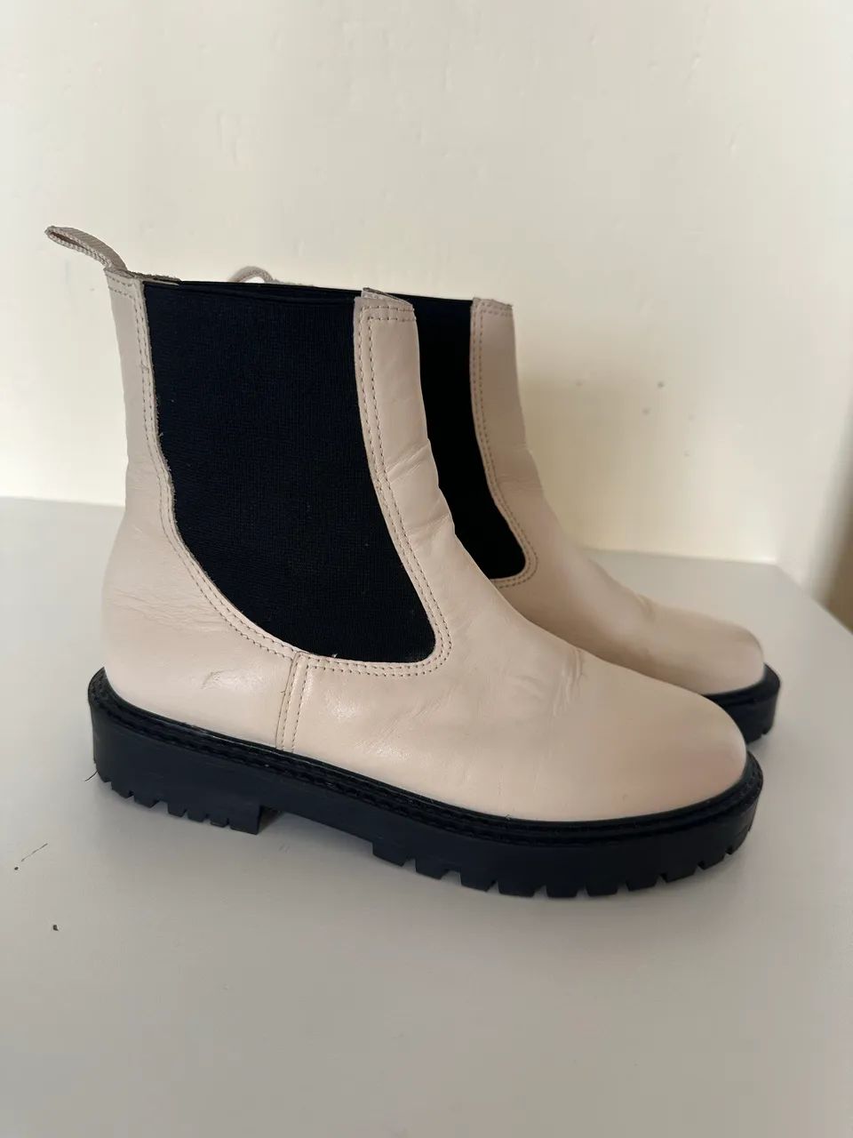 Vendo bota 