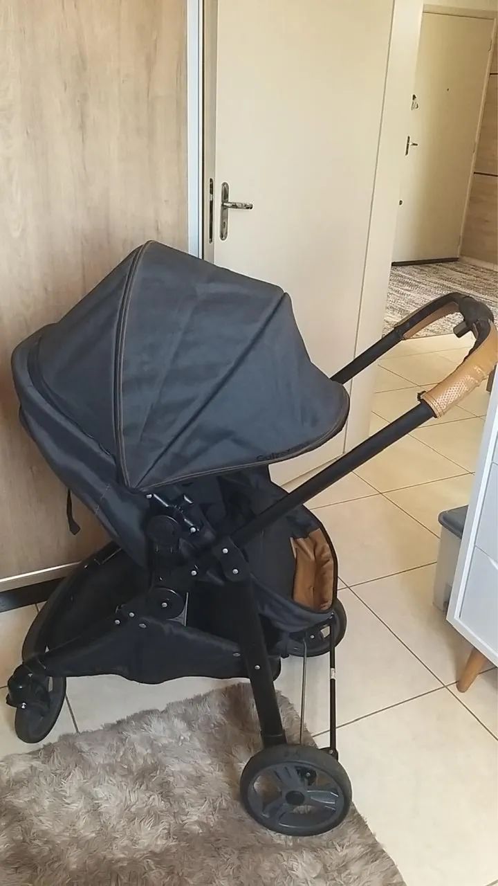 Carrinho de bebê + bebê conforto  - Foto 2