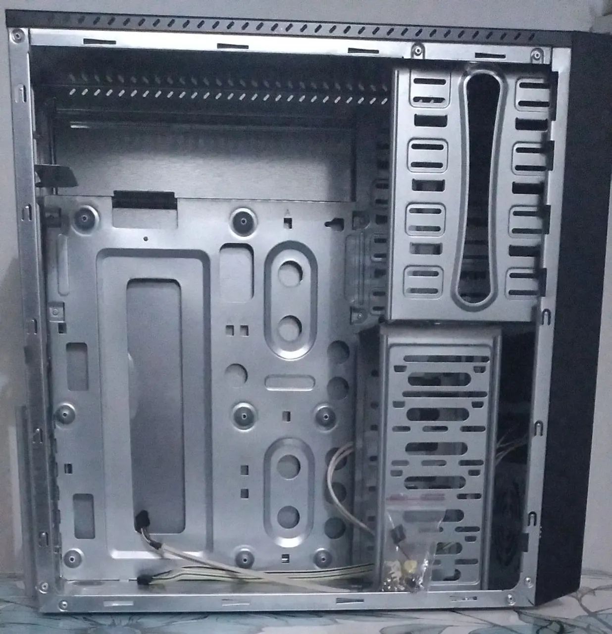 Gabinete de computador - Foto 2