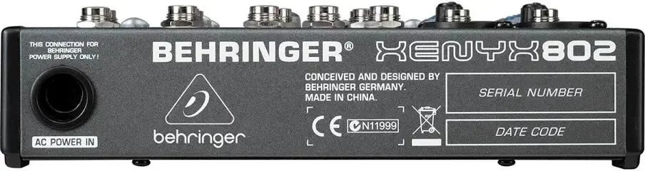 VENDO MESA DE SOM BEHRINGER XENYX 802 - Foto 3
