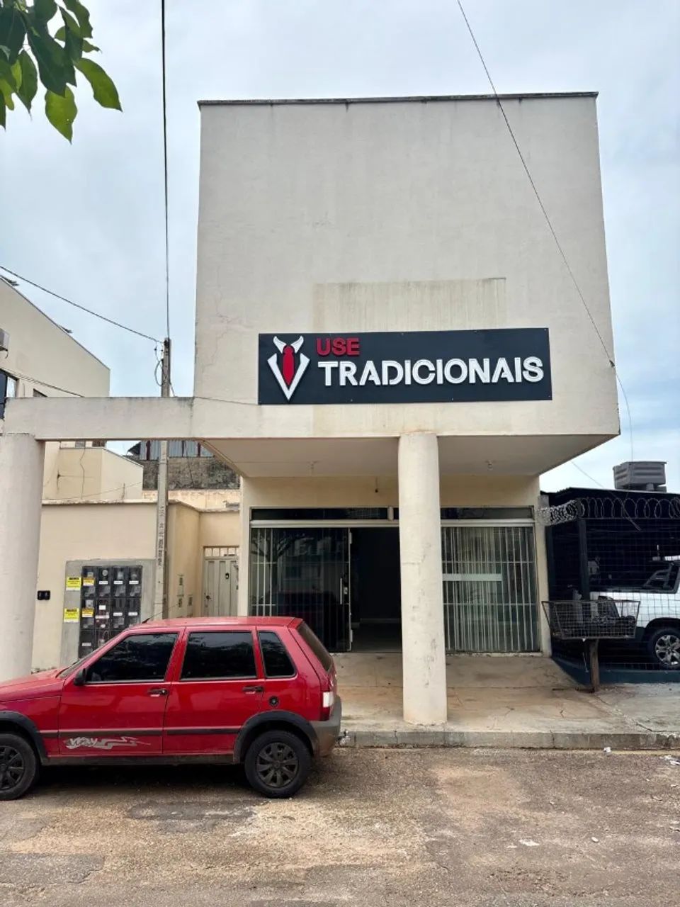 Sala comercial porta para rua centro de Palmas-TO