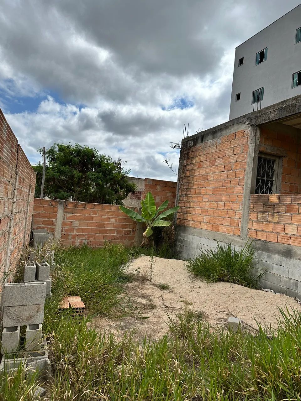 VENDO CASA EM CONSTRUÇÃO  - Foto 2