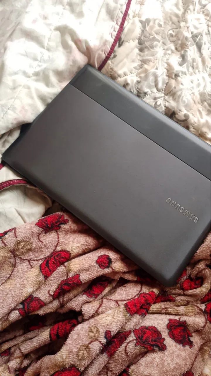 Vendo ou troco notebook Samsung i5 terceira geração  - Foto 2