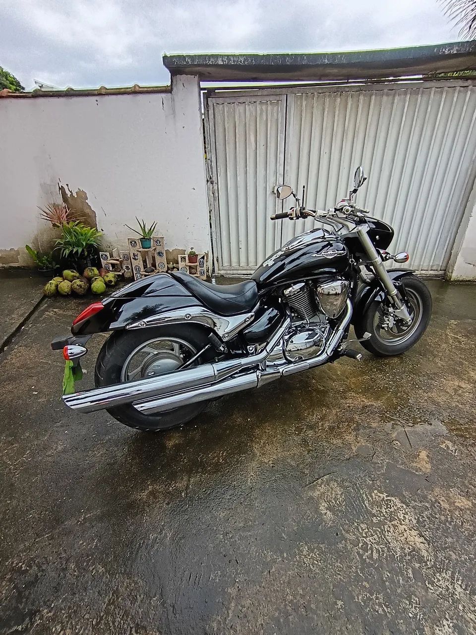 Suzuki Boulevard M800 
