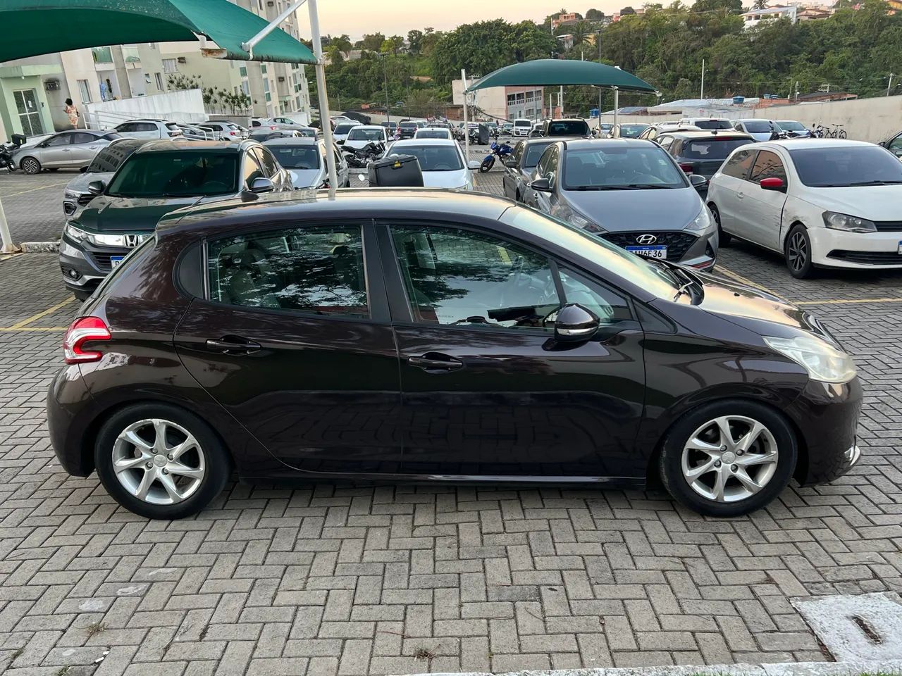 Peugeot 208 Active/active Pack 1.5 Flex 8V 5P 2014 - Foto 4