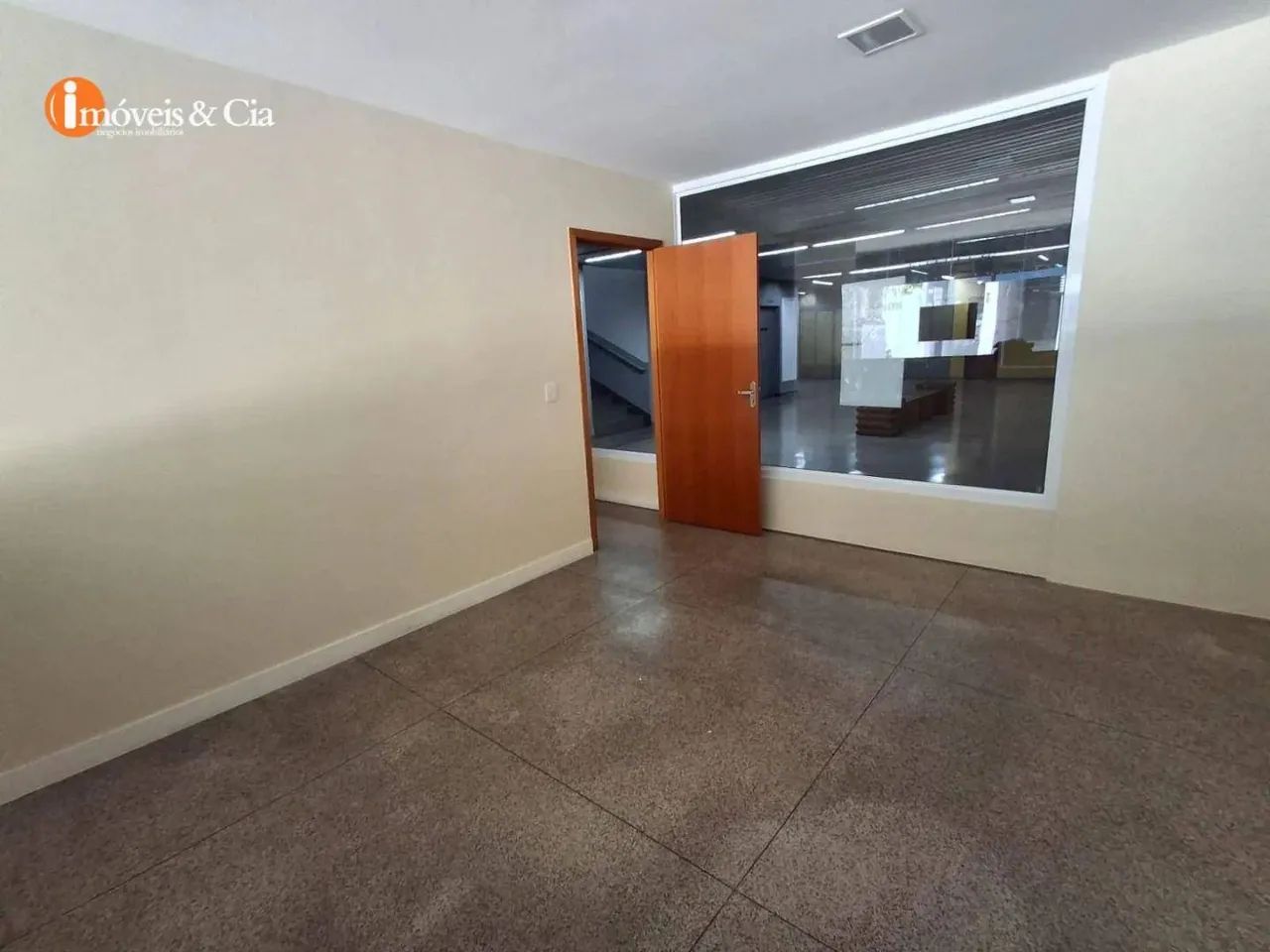 excelente sala comercial na Galeria no Centro de Atibaia - Foto 9
