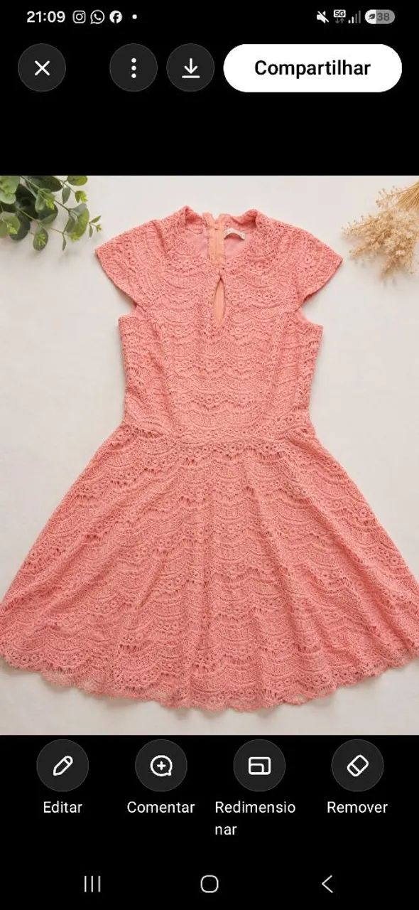 Vende-se vestido de renda rosa