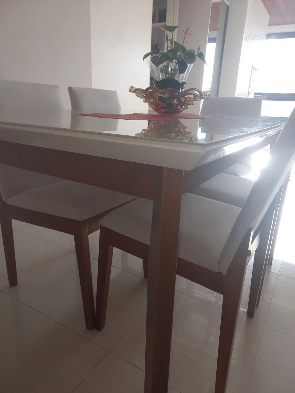 Mesa de Jantar com 6 Cadeiras - Tampo de Vidro Branco Off-White - Foto 3