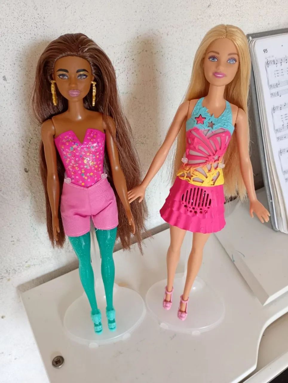 Duas lindas Barbies originais Mattel 
