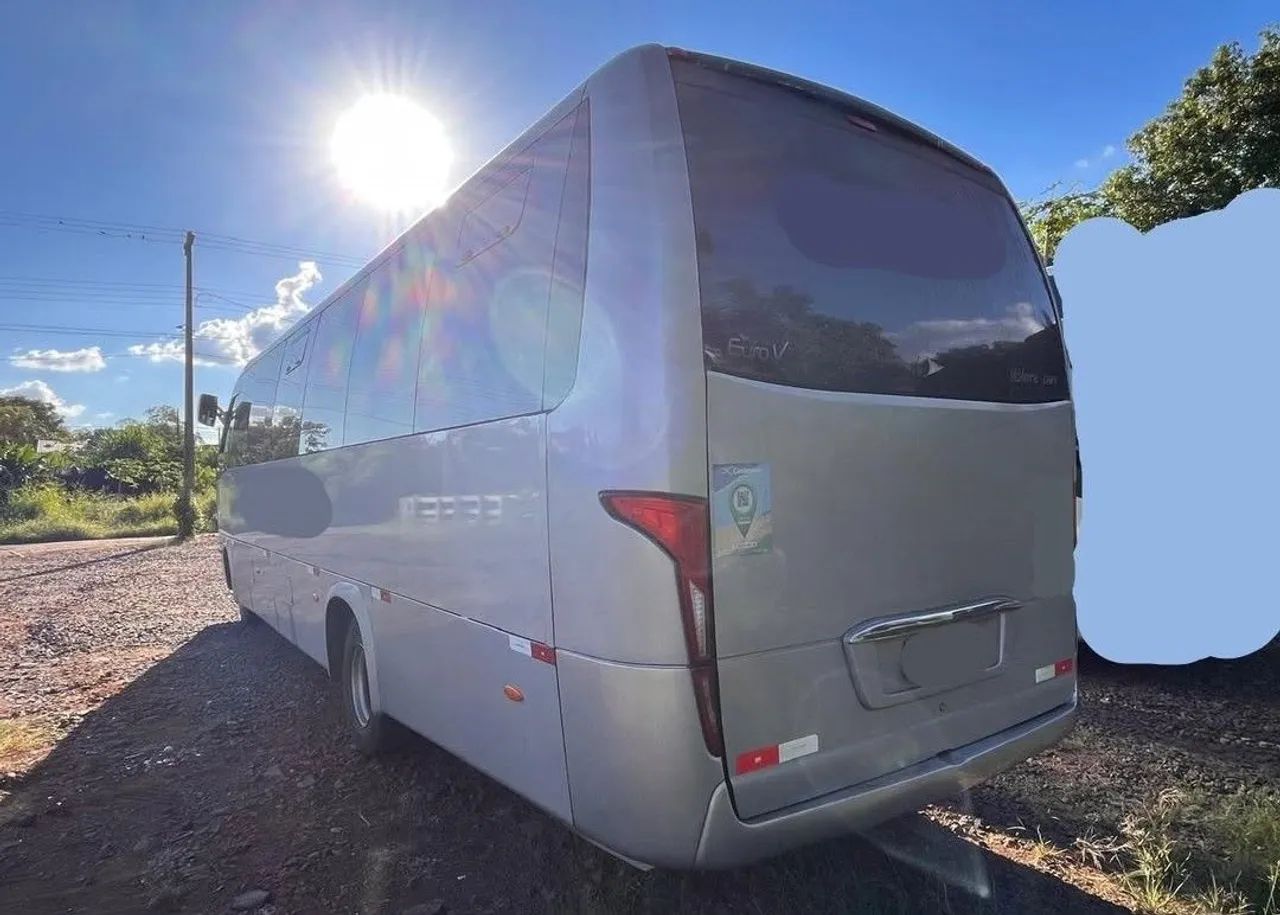 Microônibus 2015 (entrada 30 mil) - Foto 3