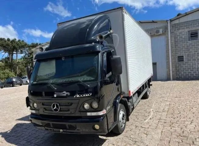 mb acelo 815 4x2 2013 bau  - Foto 3