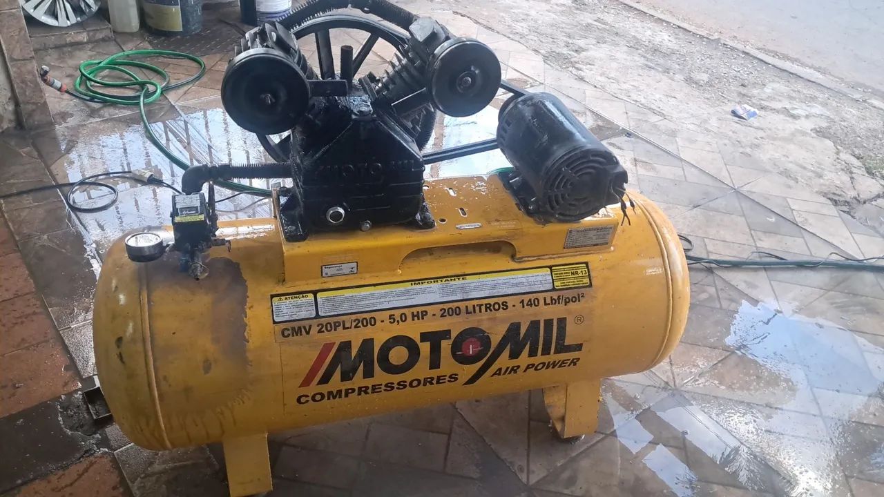 Compressor trifásico 200lt 5hp 140 lb