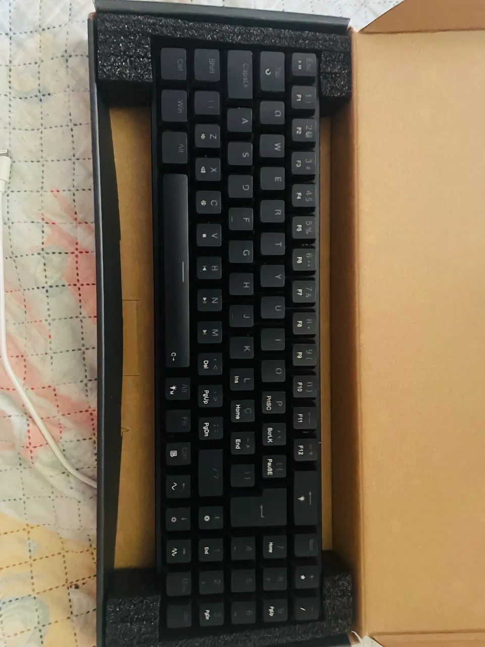 Teclado Redragon Ashe low profile  - Foto 2