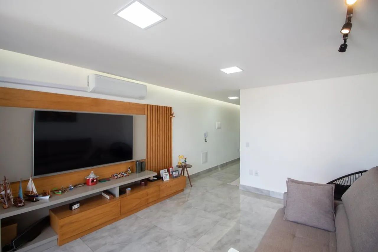 Casa à Venda - Nacional, 3 Quartos, 184 m2 - Foto 4