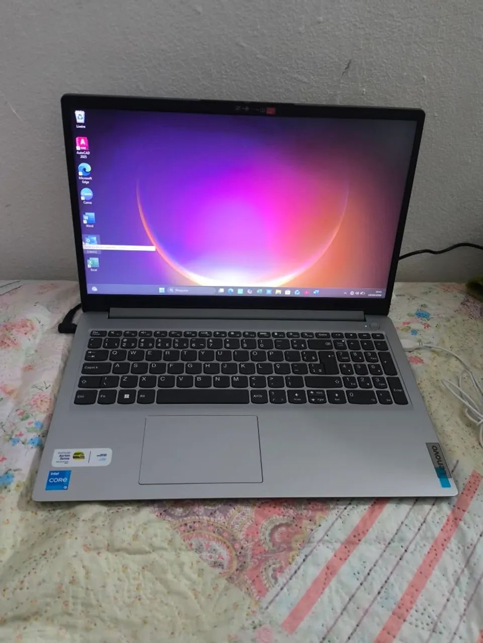 Notebook Lenovo  - Foto 4