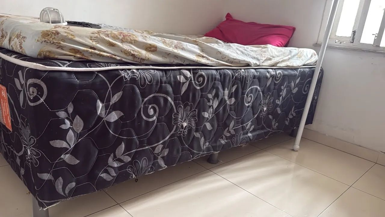 Cama solteiro + colchão  - Foto 3