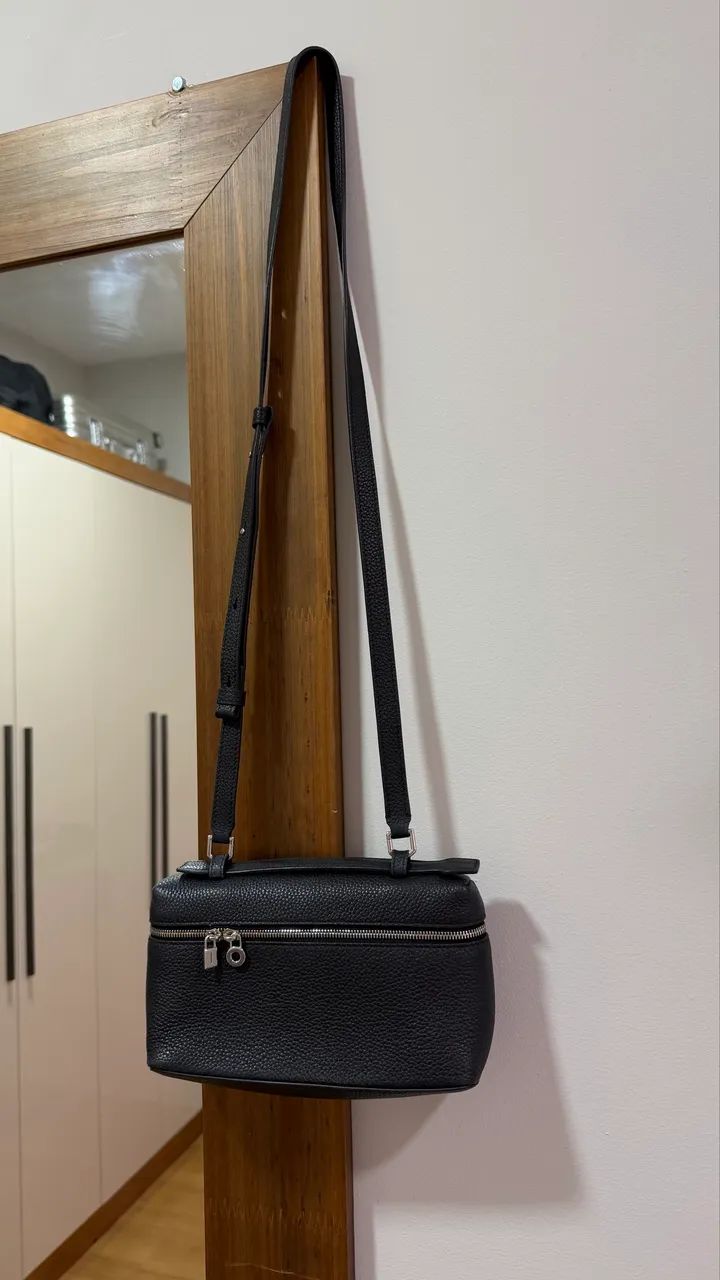 Bolsa Loro Piana extra pocket preta 