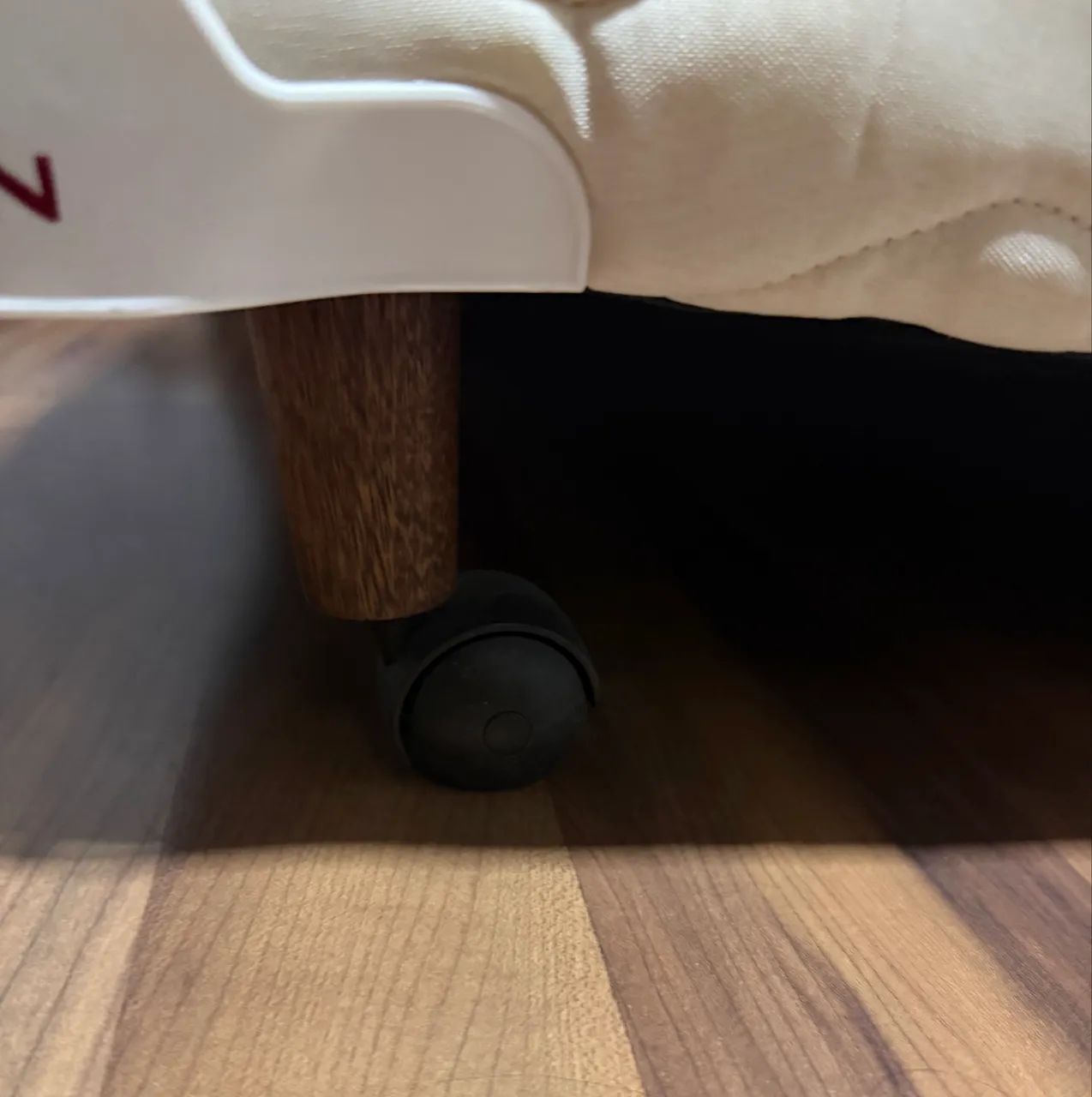 Base Cama Box Ortochrin Solteiro com Pés com Rodinha - Foto 3