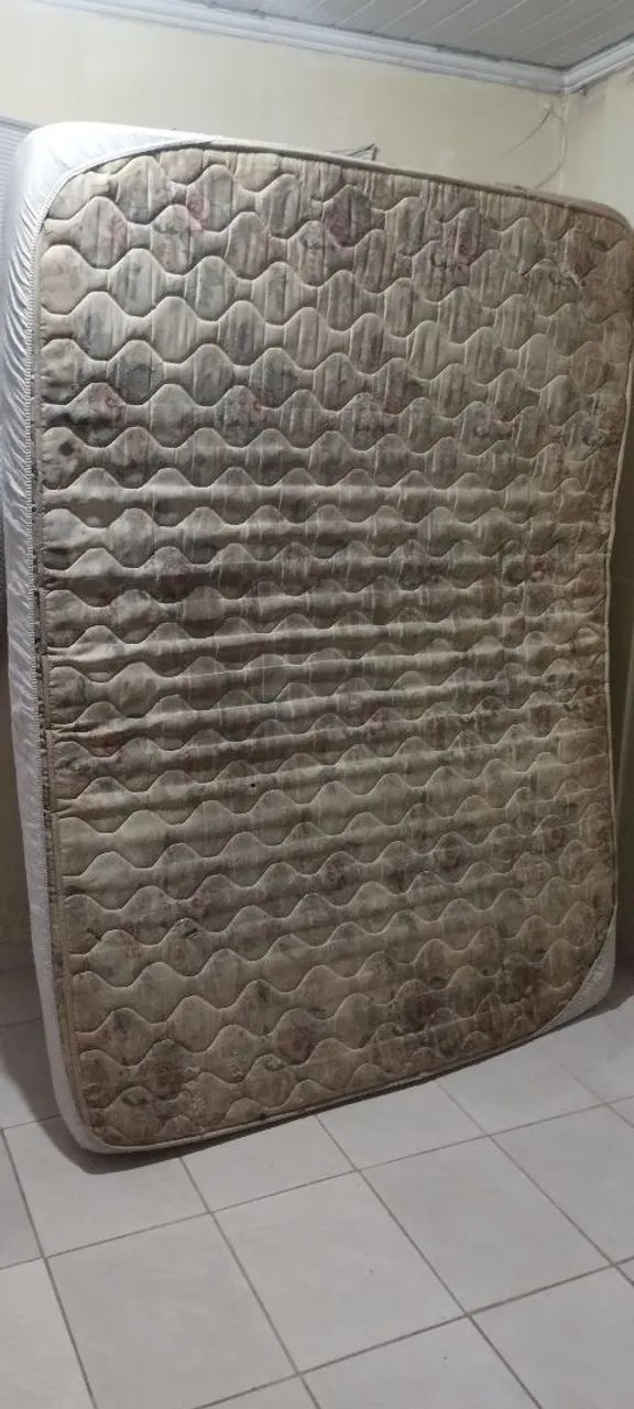 Cama de madeira com cama - Foto 4