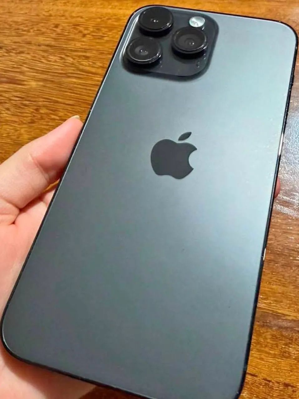 iPhone 14 Pro Max pega outro iPhone com volta  - Foto 2