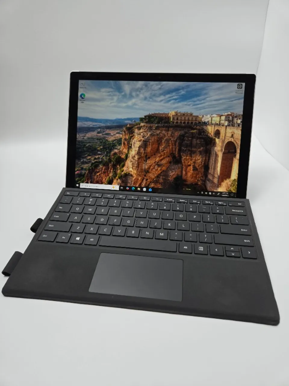 Microsoft Surface Book 2, 15 polegadas, 16GB RAM, 512GB SSD