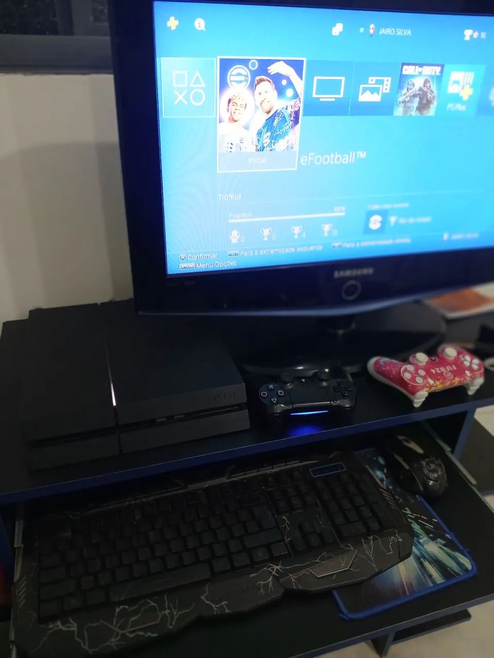 Vendo Ps4 com 2 controles - Foto 3