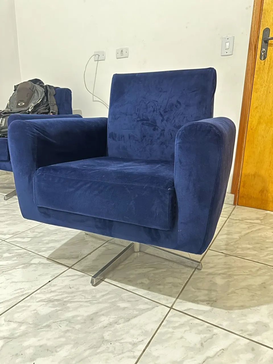 Poltrona Giratória base Aço  - Foto 2