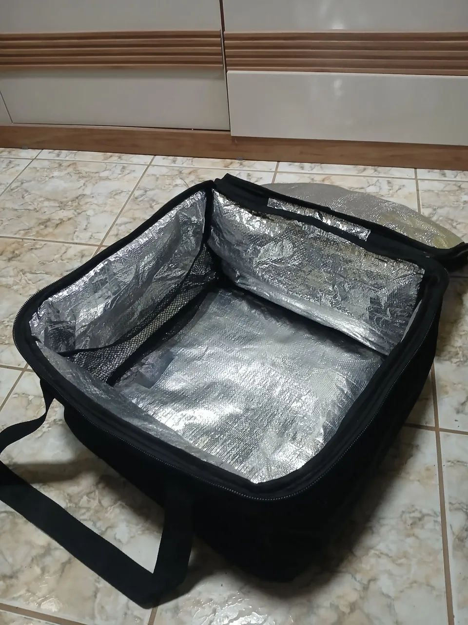 Baú para moto 90 litros + suporte pop 110 + bolsa térmica para baú  - Foto 2