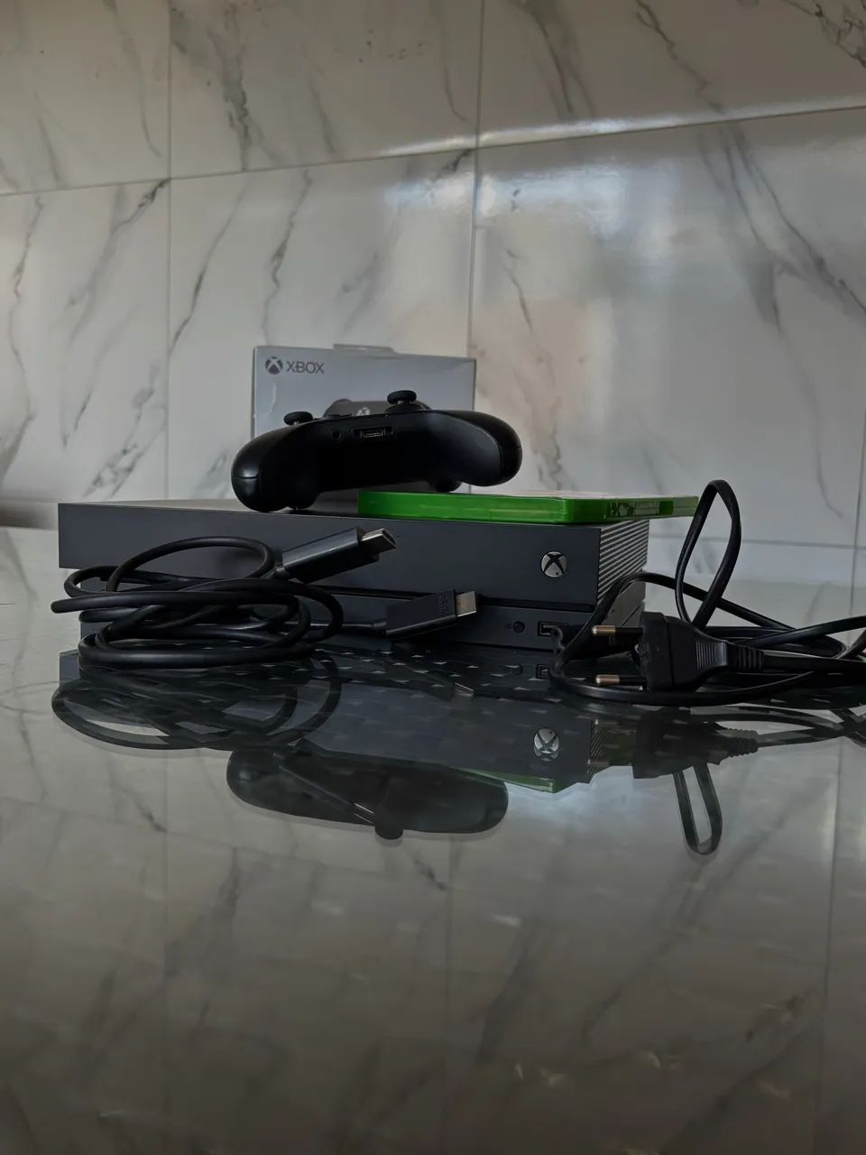 Xbox one X 1TB 4K Ultra Hd Incluindo 2 Jogos que está na descrição.oferta válida até hoje - Foto 5