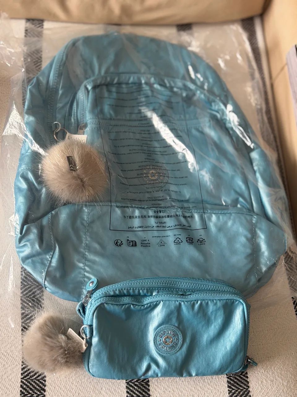 Mochila kipling + estojo