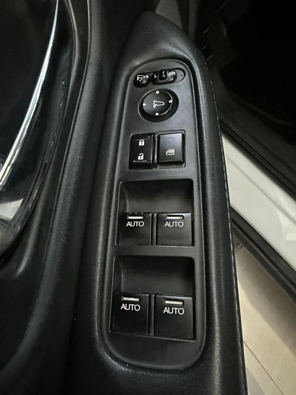 Honda HR-V EXL 1.8 Flexone 16V 5P Aut. 2018 - Foto 8
