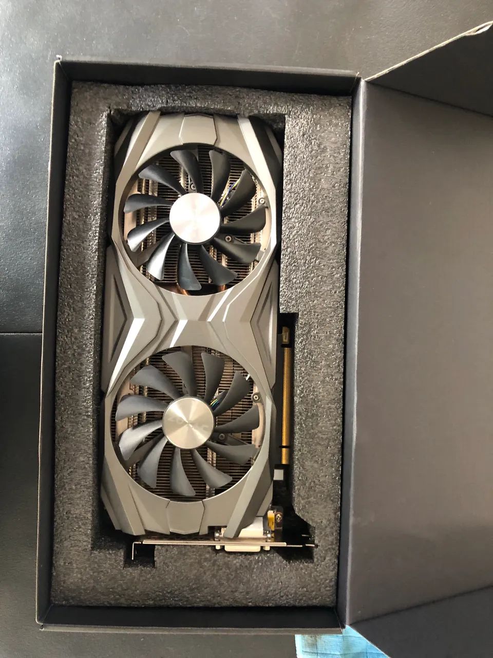 Gtx 1070ti AMP Edition Zotac
