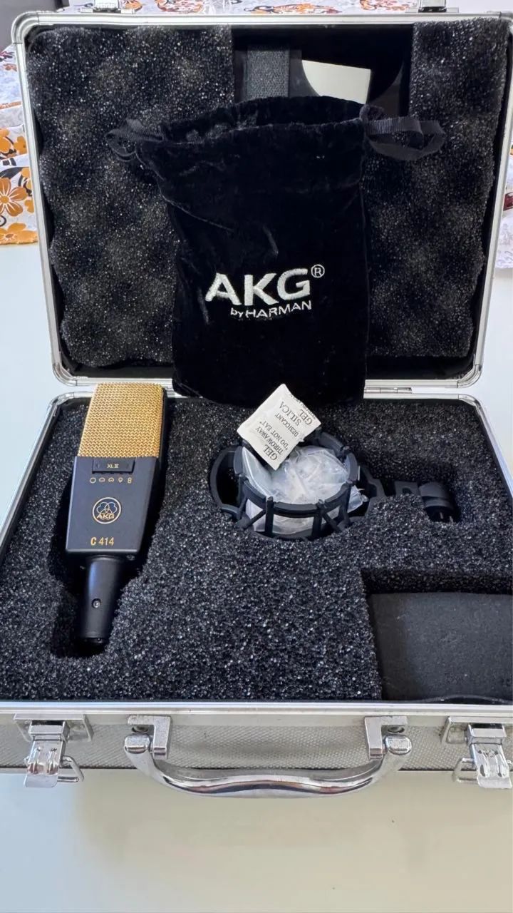 MICROFONE AKG C414 SEMINOVO  - Foto 3