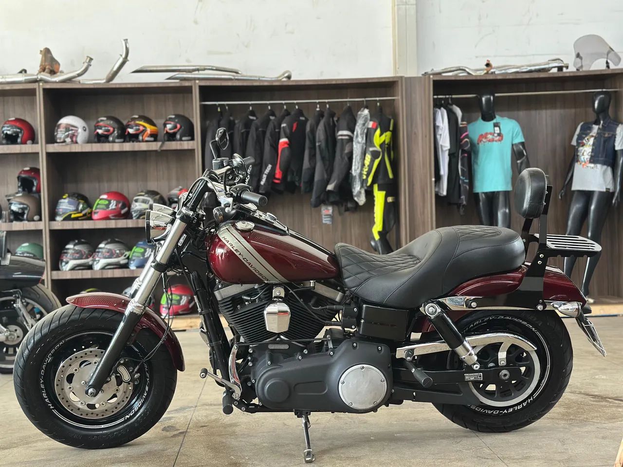 Harley-Davidson Fat Bob (FXDF) 2015 - Foto 2