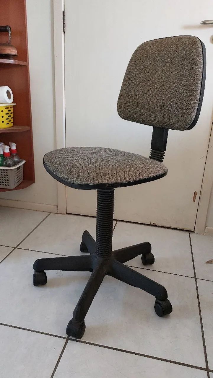 Cadeira giratória 