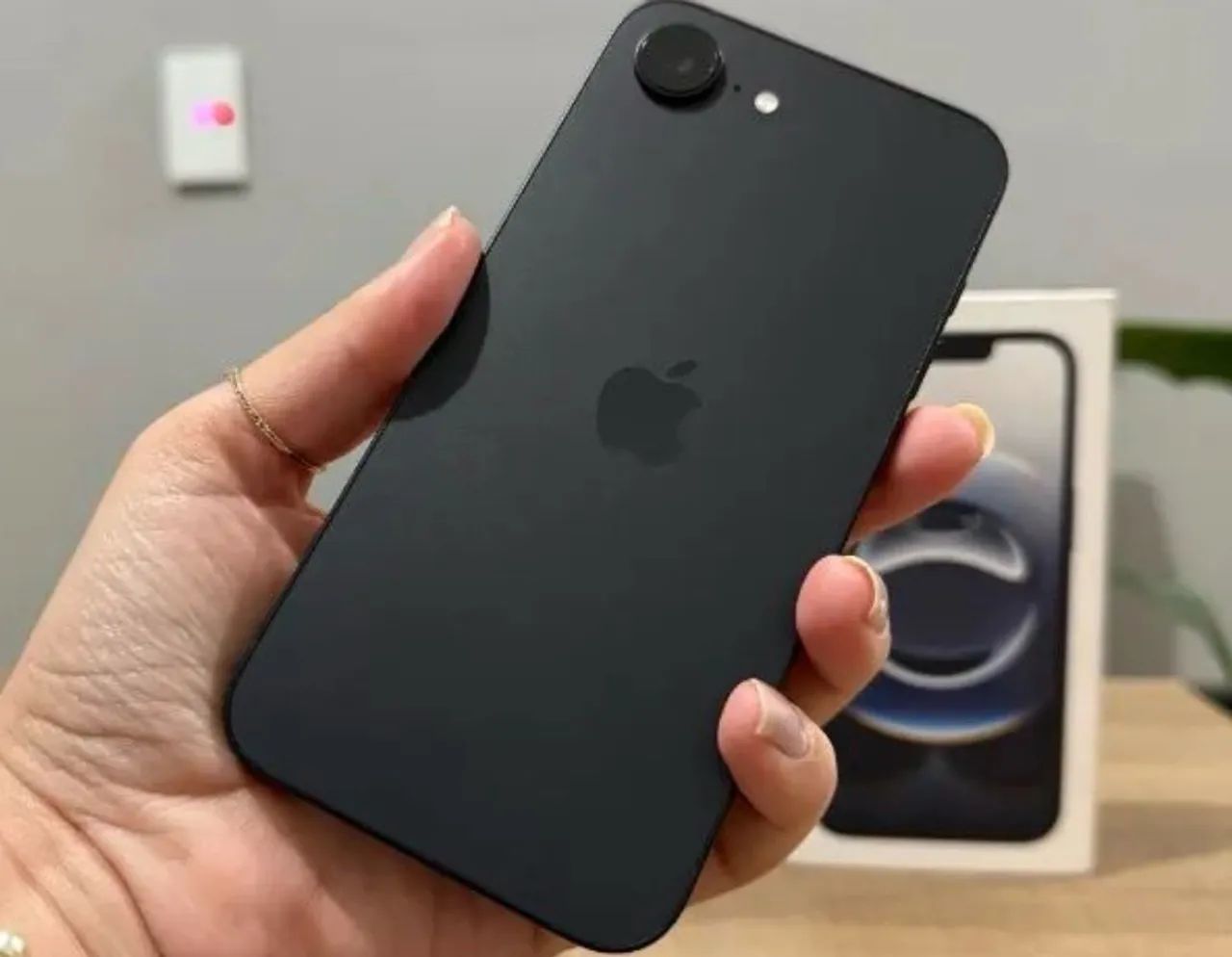 iPhone 16e - Foto 2