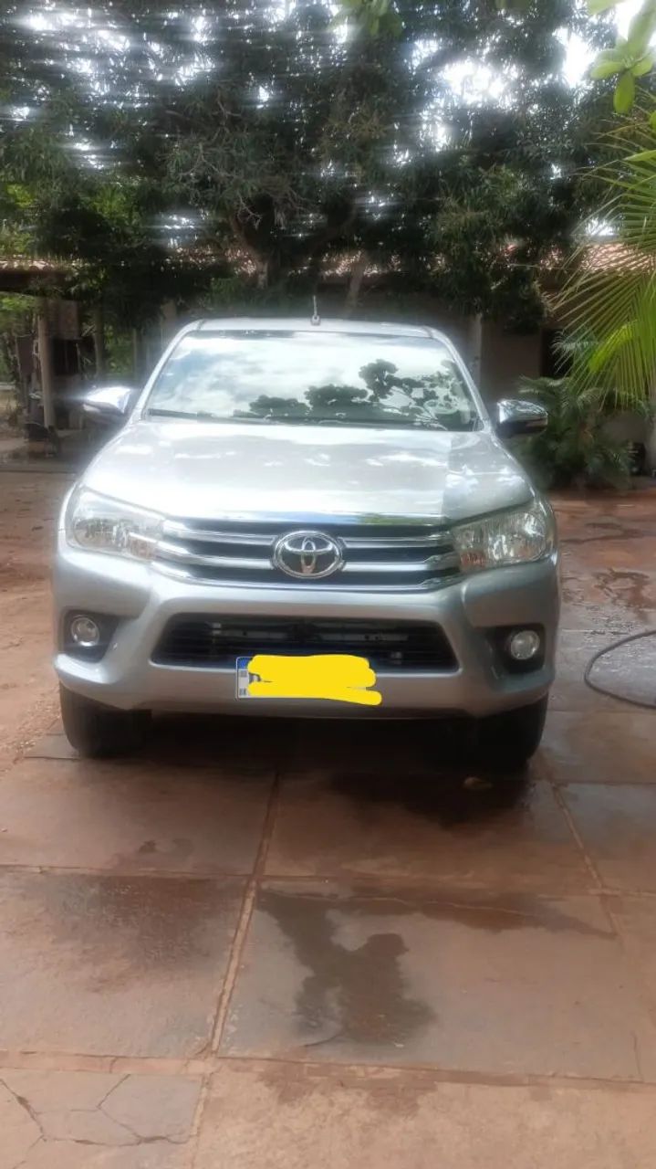 Toyota Hilux CD 4X4 2.8 DIESEL AUT. 2016
