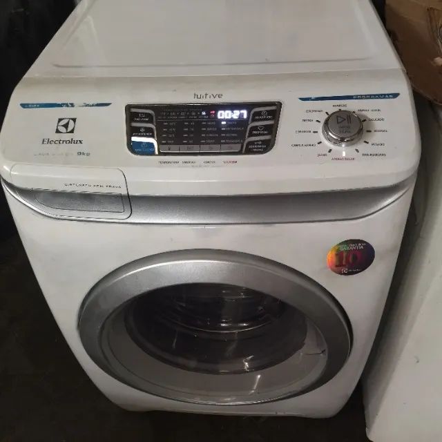 Lava e Seca Eletrolux LSI09 - 9Kg - 127V - Funcionando tudo