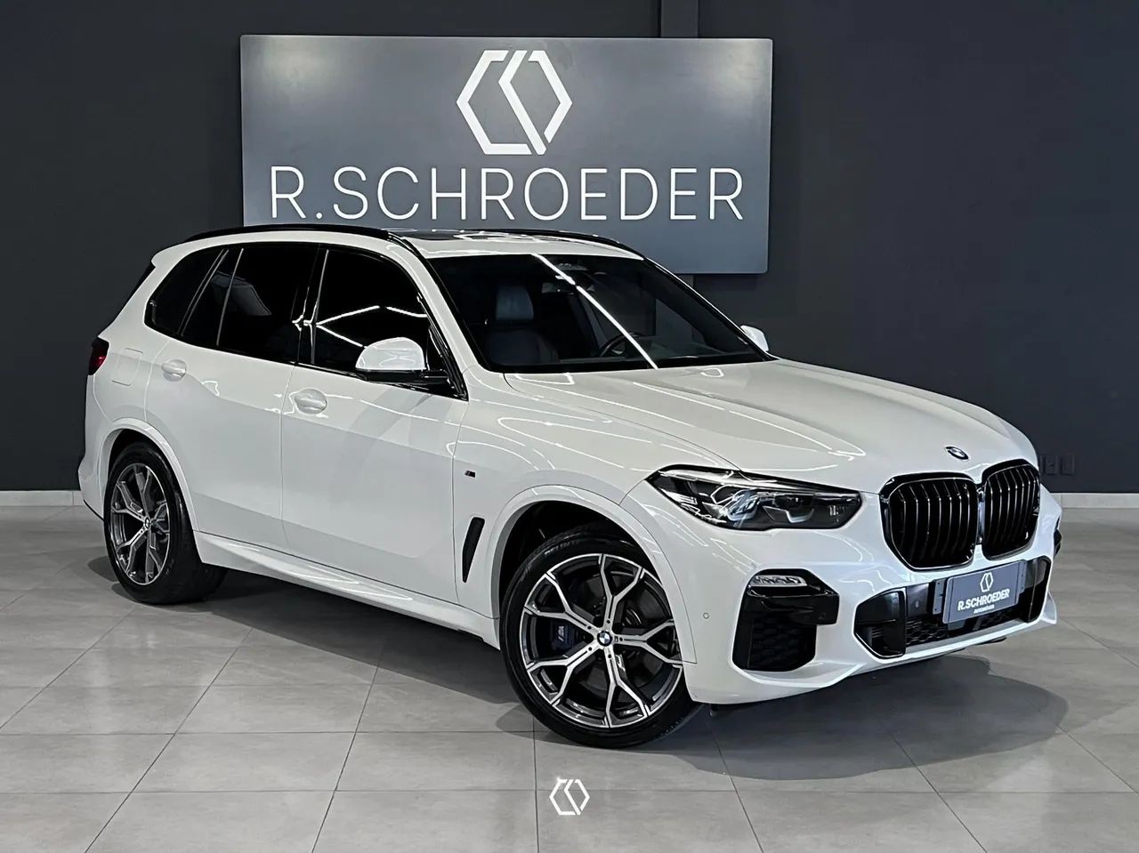 BMW X5 2021