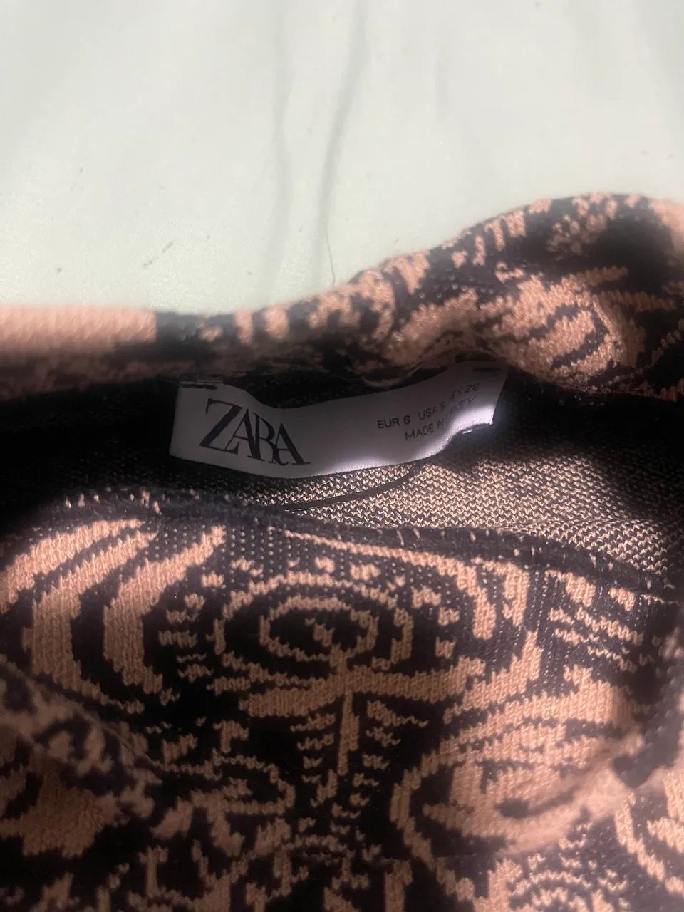 Vestido Zara estampado Tamanho P - Foto 2