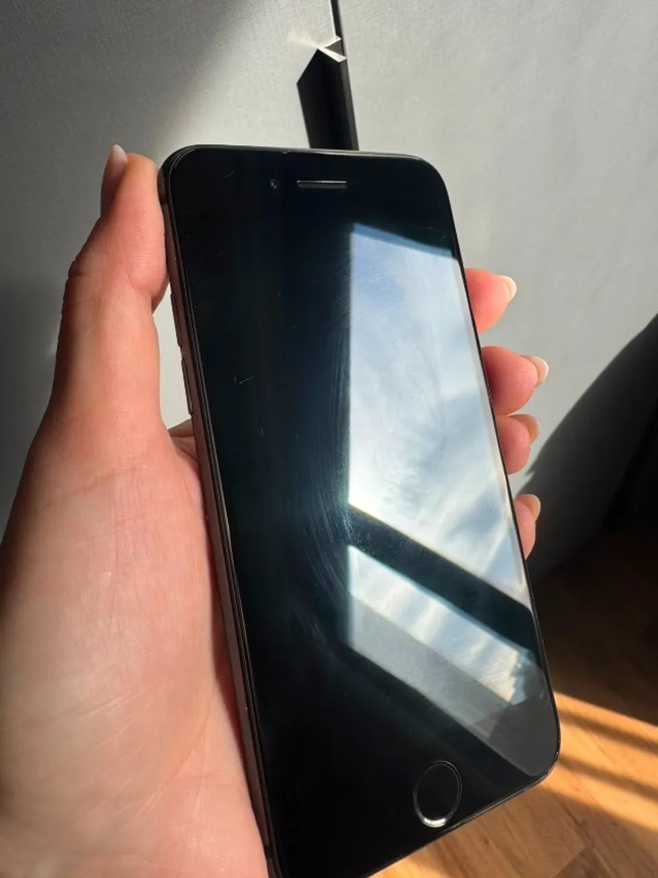IPHONE 8 64G  - Foto 2