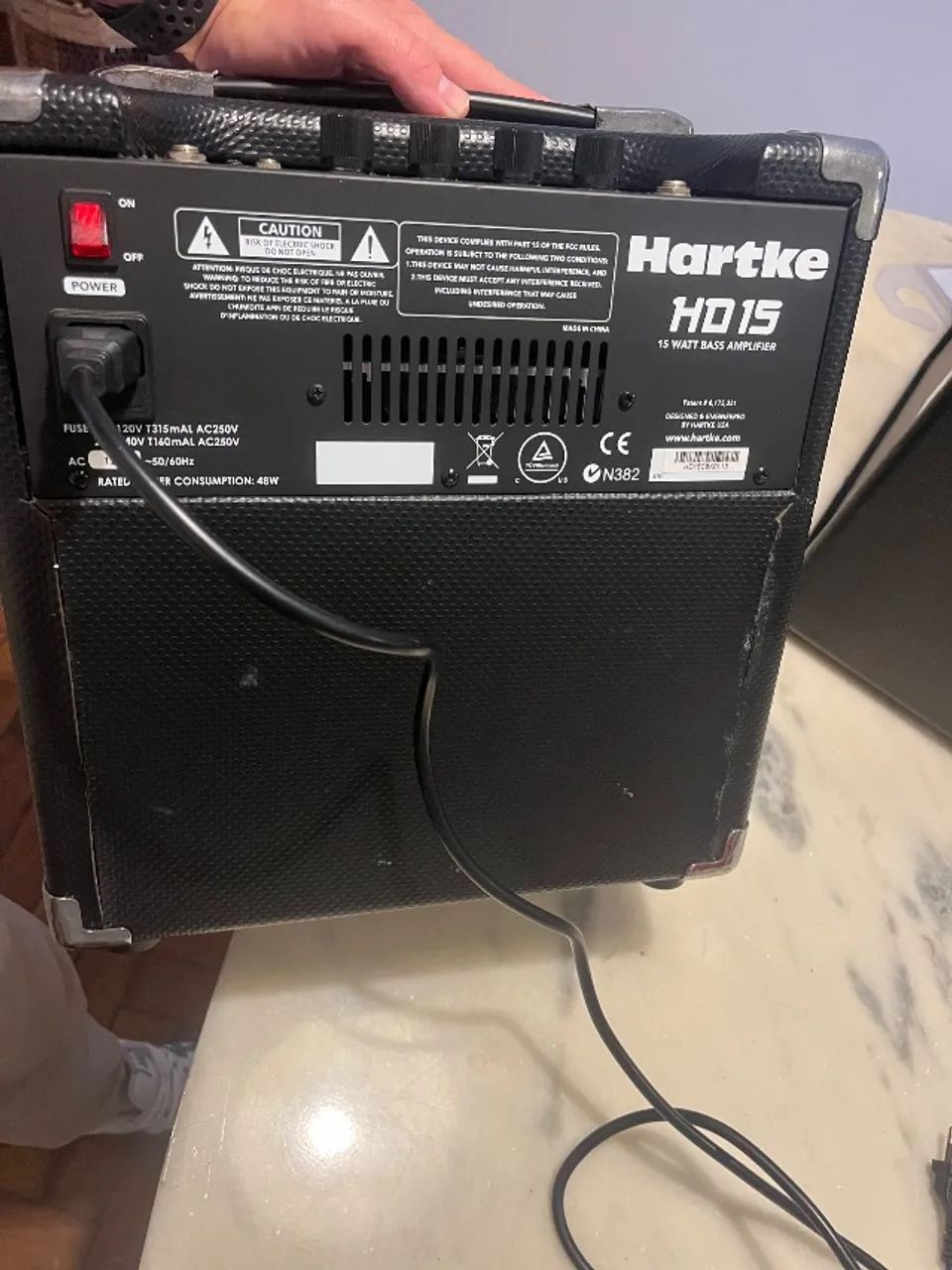 Amplificador Hartke HD15  - Foto 2